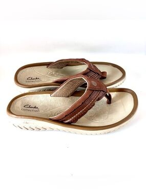 Clarks Men’s 9 Wesley Post Flip Flops Sandals in Tan, Synthetic Upper